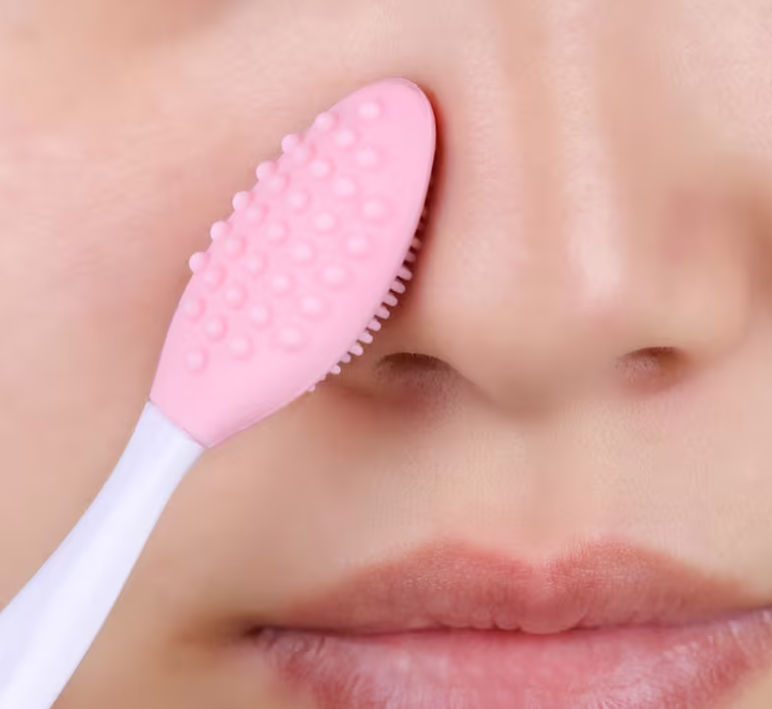 Smooth, Soft Lips at Home | Silicone Exfoliating Lip & Nose Brush